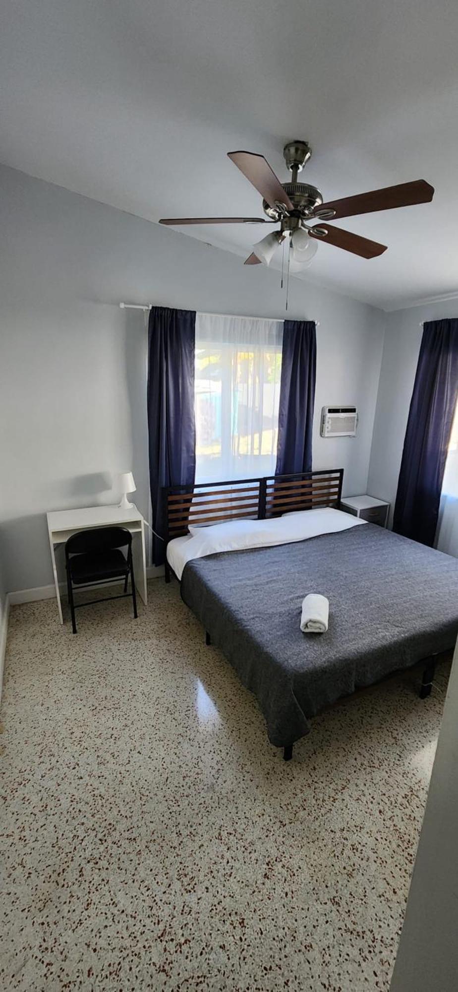 Work, Rest And Play: Wifi, Tv And Backyard Bliss Homestay *